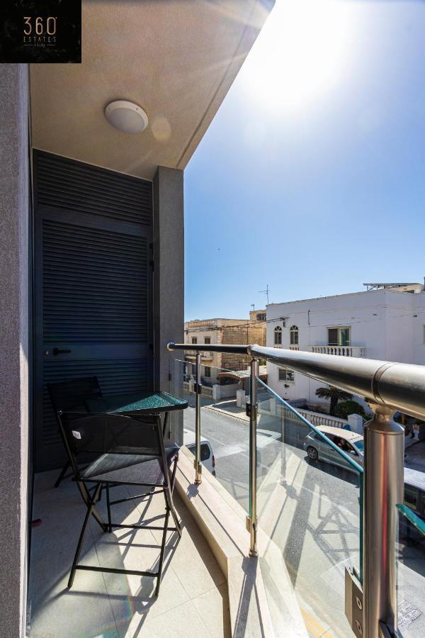 High-End Central Apt With Comfy Bed & Super Wifi By 360 Estates San Gwann Exterior photo